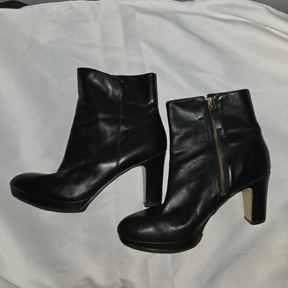 Black Leather Ankle Booties 8 Chunky Heel Zipper Platform Classic Dress Boots